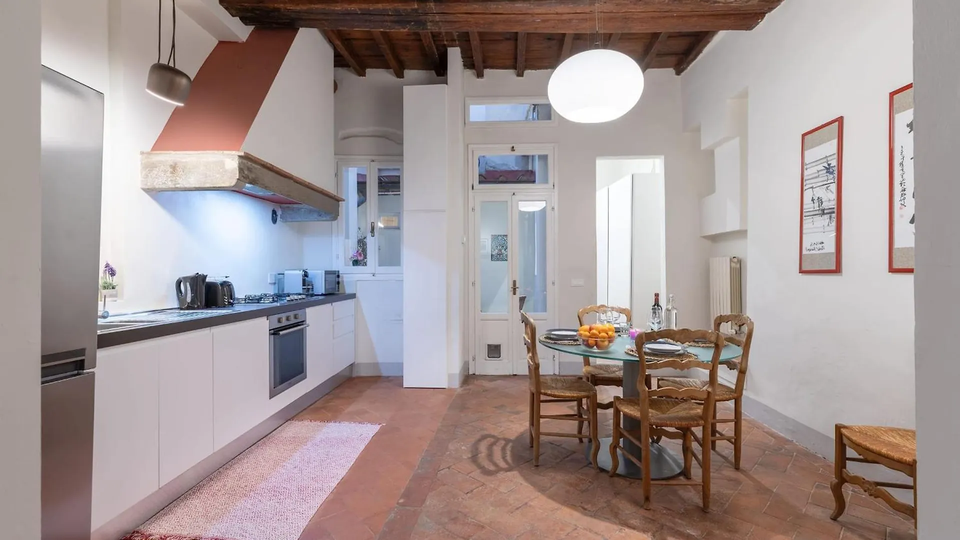 Santo Spirito Suite-Hosted By Sweetstay Firenze 0*,  Italia